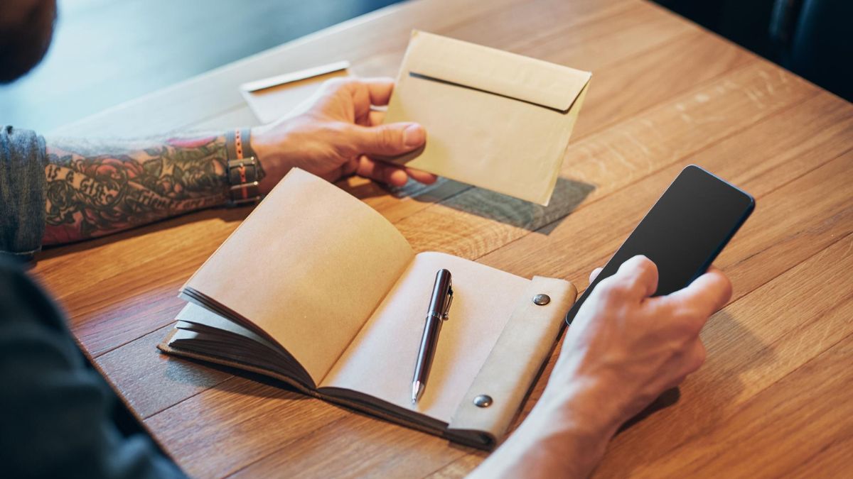 cardholder services letter jacksonville florida 32255